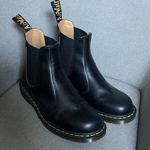 Dr. Martens - Vintage 2976 - Chelsea Boot - Made in England